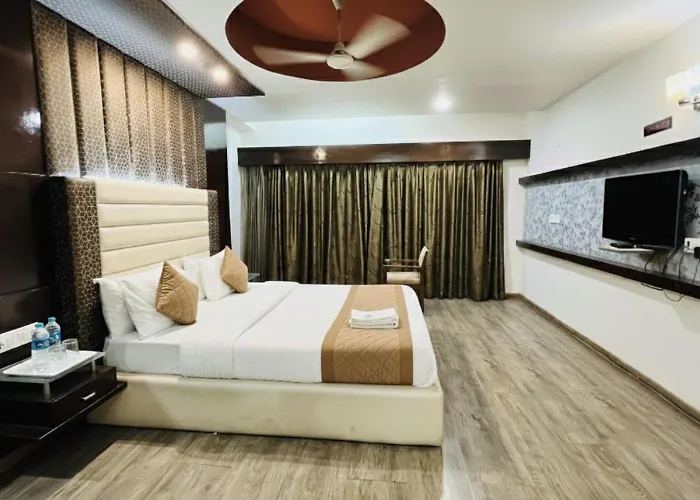 Hotel Kadamb Inn Ahmedabad